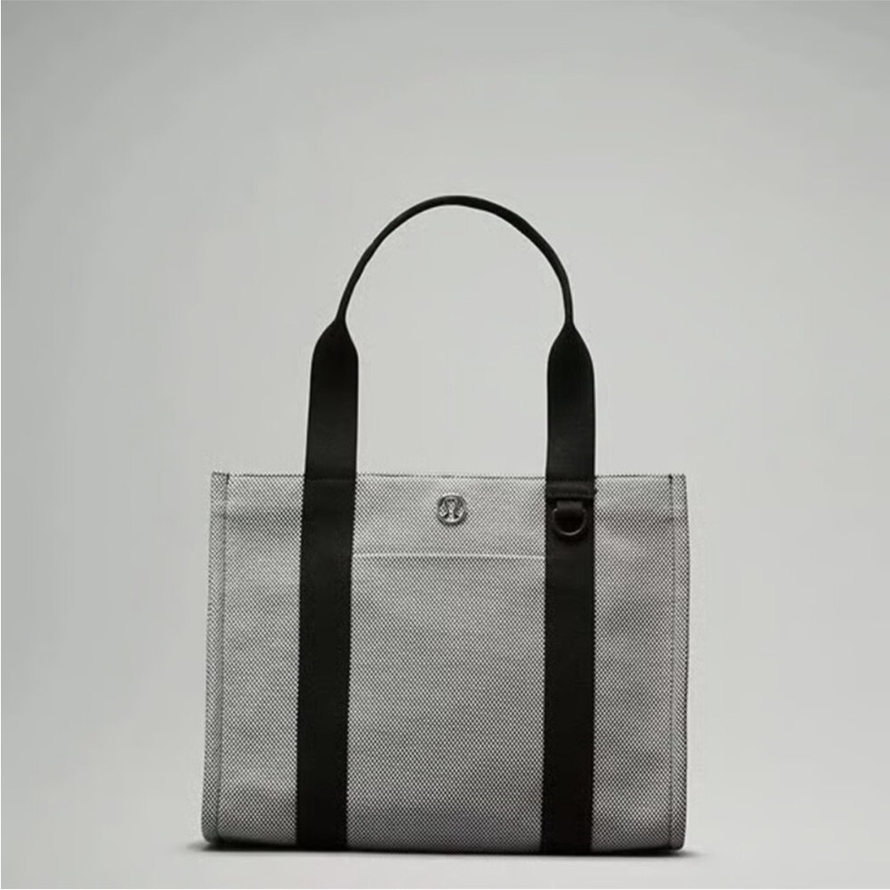 Lululemon Two-Tone Canvas Tote- 10L